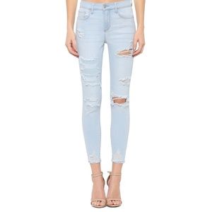 Cello Mid Rise Distress Crop Skinny- size 3